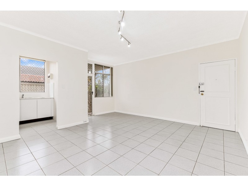 2/77 Augusta Street, Punchbowl NSW 2196