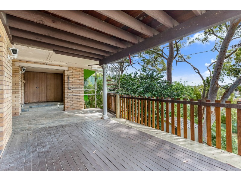 9 Gnarbo Avenue, Carss Park NSW 2221