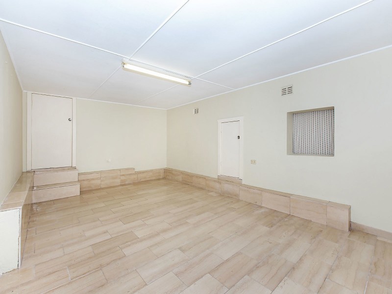 1A Wadsley Crescent, Connells Point NSW 2221