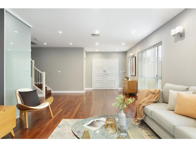 47a General Holmes Drive, Brighton-le-sands NSW 2216