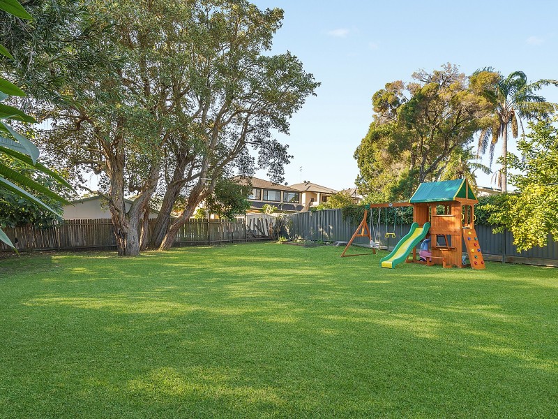 28 Anderson Road, Mortdale NSW 2223