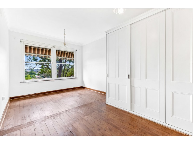 9 Gnarbo Avenue, Carss Park NSW 2221