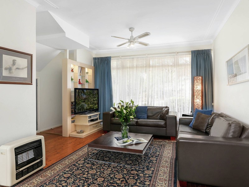 41 Acacia Road, Kirrawee NSW 2232