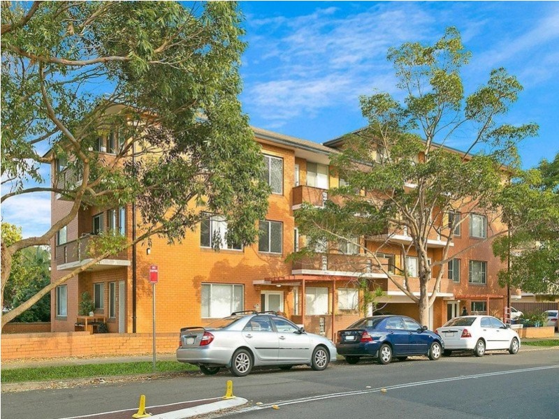 9/70 Carlton Parade, Carlton NSW 2218