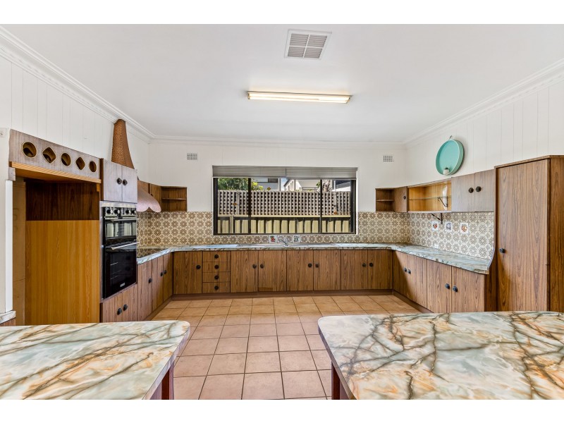 19 General Holmes Drive, Brighton-le-sands NSW 2216