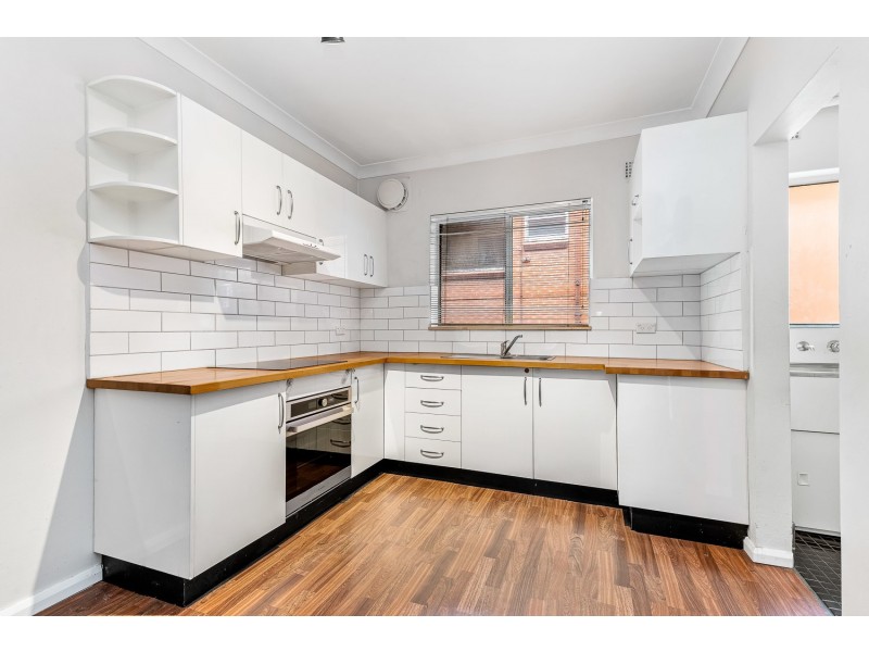 2/60 Park Road, Hurstville NSW 2220