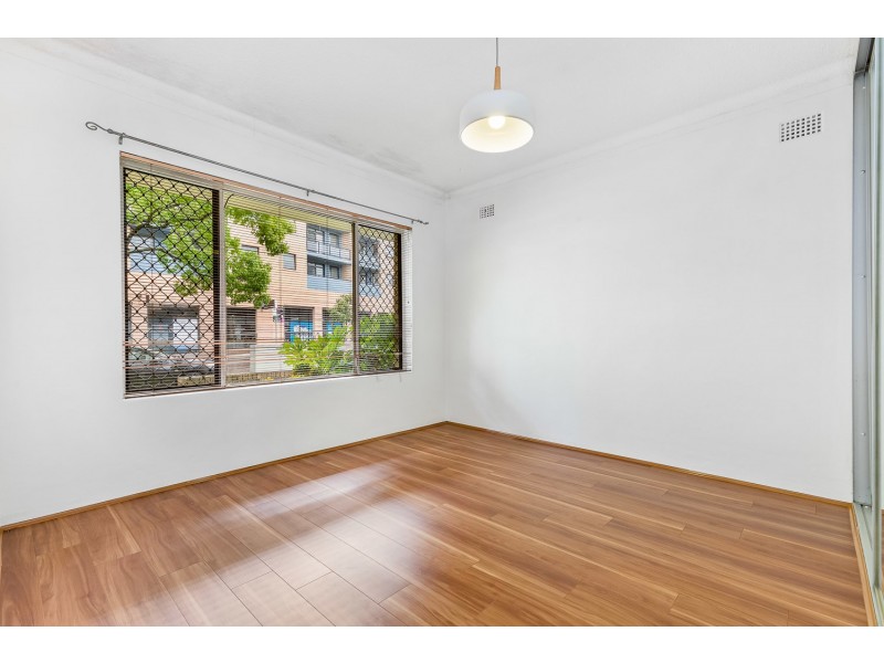 2/60 Park Road, Hurstville NSW 2220