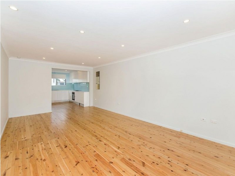 34 Valentia Avenue, Lugarno NSW 2210