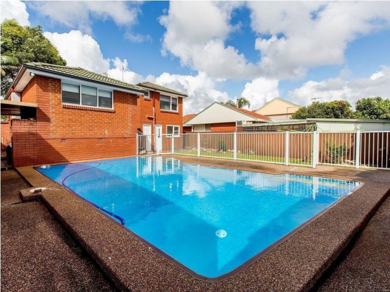 34 Valentia Avenue, Lugarno NSW 2210