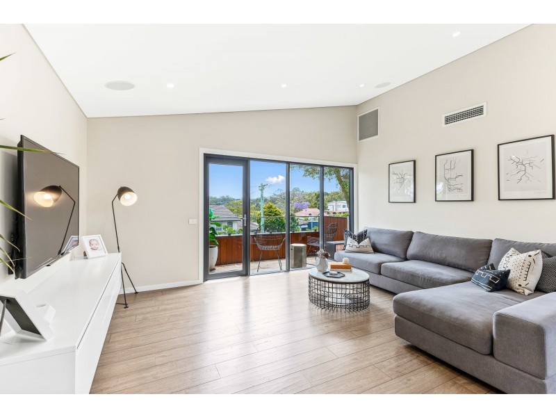 19 Moons Avenue, Lugarno NSW 2210