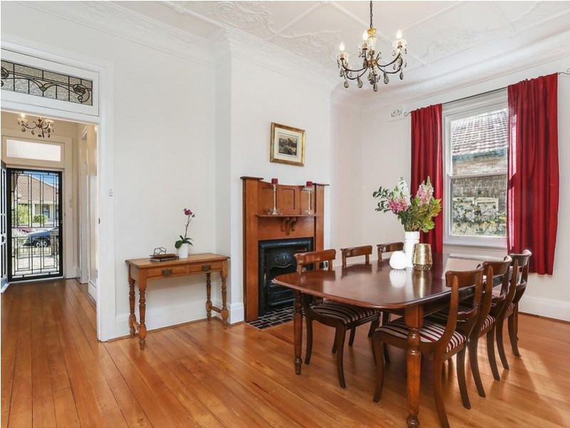 24 Highworth Avenue, Bexley NSW 2207