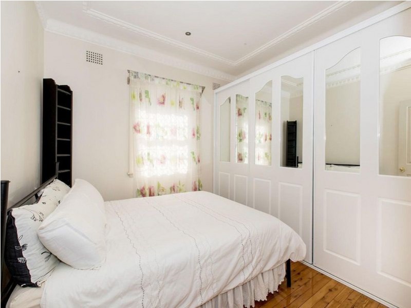 24 Rocky Point Road, Kogarah NSW 2217