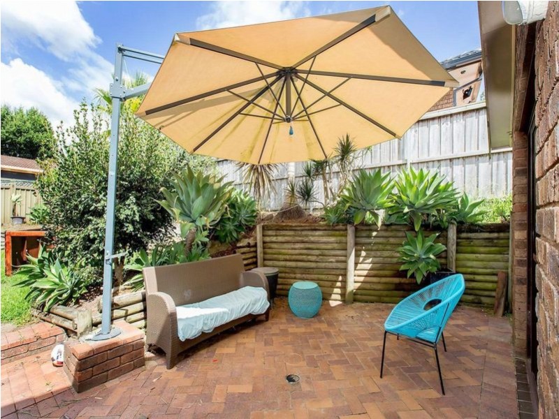 2 Brisbane Street, Illawong NSW 2234