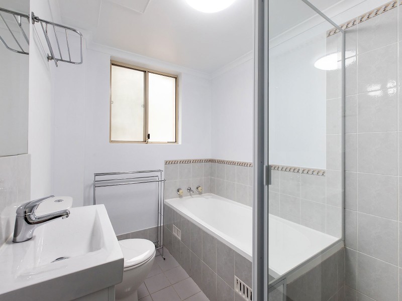 2/513 Chapel Road, Bankstown NSW 2200