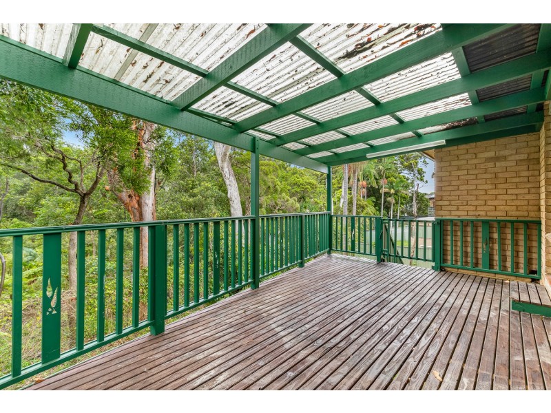 8 Sylvan Grove, Picnic Point NSW 2213