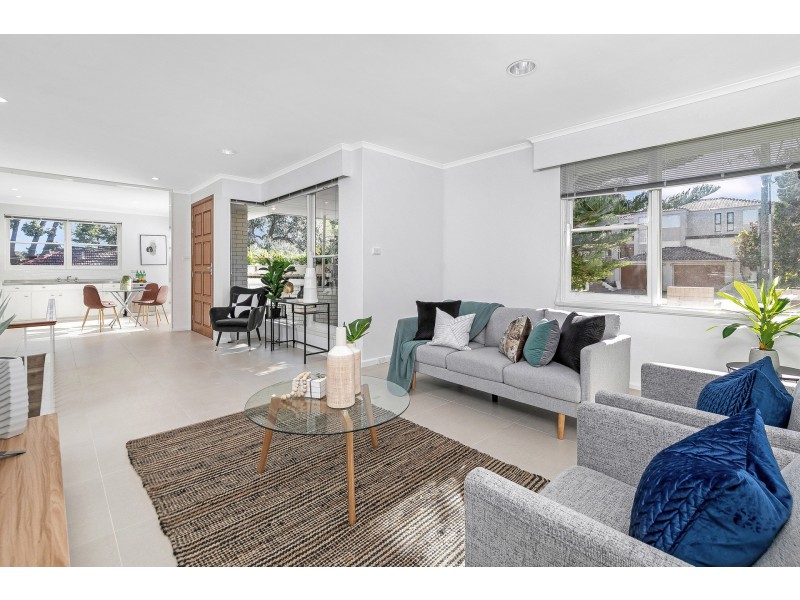 28 Hillcrest Avenue, Hurstville NSW 2220