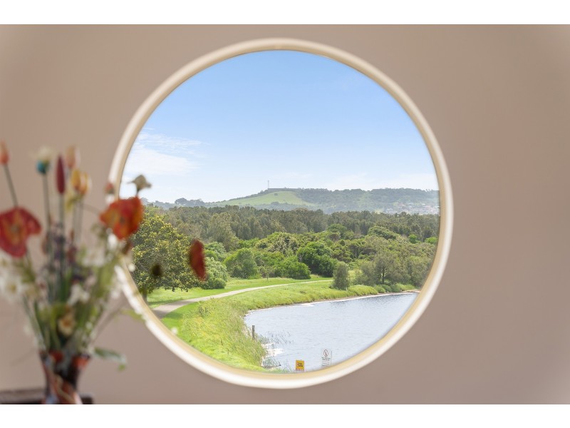 11 Murra Murra Road, Kanahooka NSW 2530