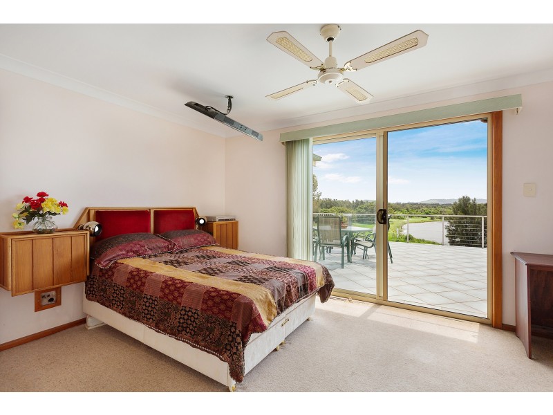 11 Murra Murra Road, Kanahooka NSW 2530