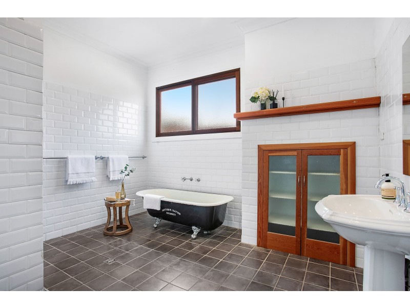 269 Gymea Bay Road, Gymea Bay NSW 2227