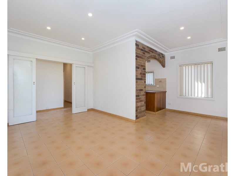 210 Bransgrove Road, Panania NSW 2213