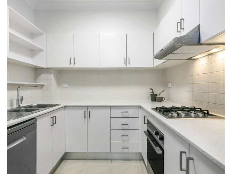 2/26-30 Premier Street, Kogarah NSW 2217