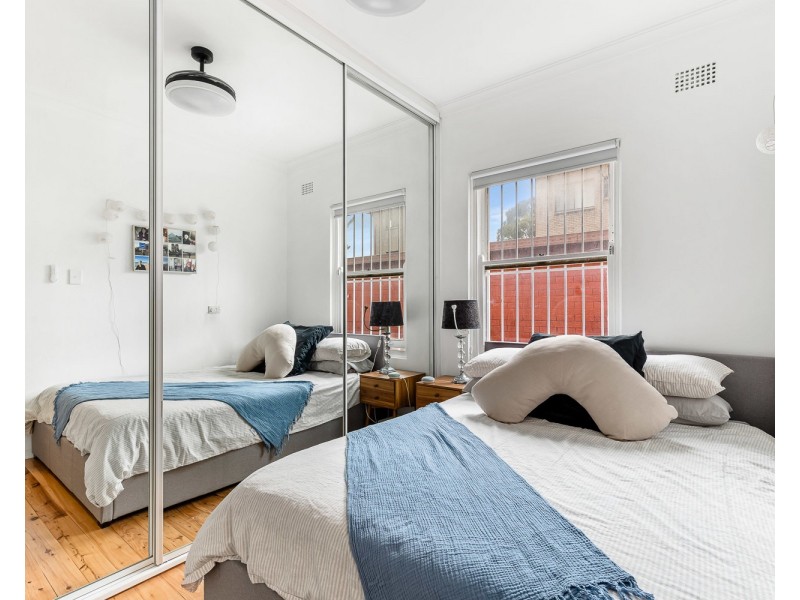 2/148 The Grand Parade, Monterey NSW 2217