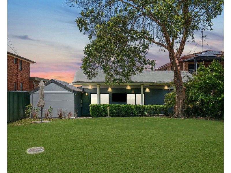 20 Hatfield Street, Blakehurst NSW 2221