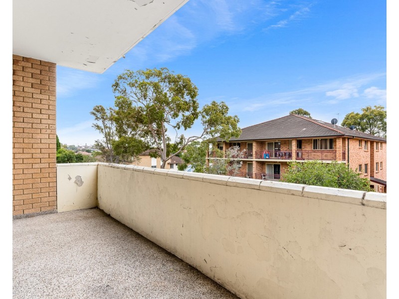 8/8 High Street, Carlton NSW 2218