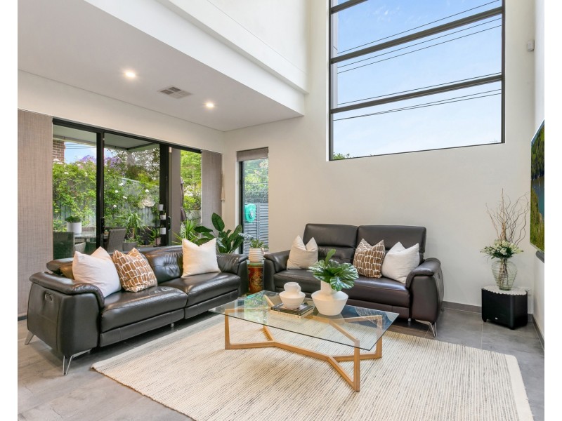 68 Easton Avenue, Sylvania NSW 2224