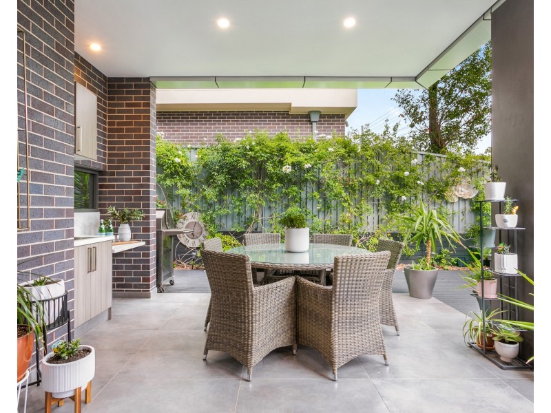 68 Easton Avenue, Sylvania NSW 2224