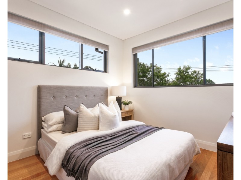 68 Easton Avenue, Sylvania NSW 2224