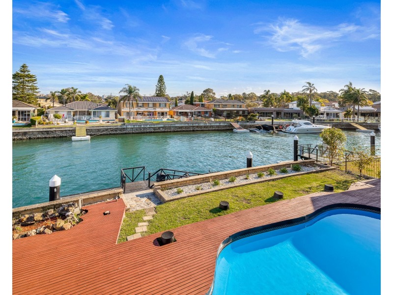39 James Cook Island, Sylvania Waters NSW 2224
