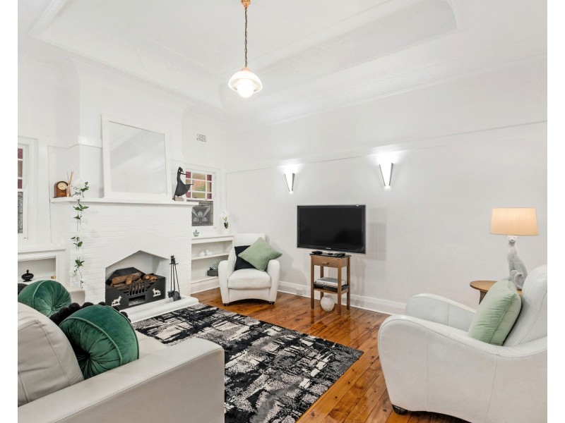 221 Bay Street, Brighton-le-sands NSW 2216