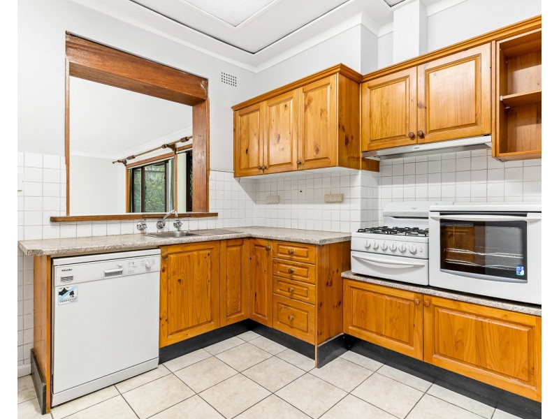 10 Tarrilli Street, Beverly Hills NSW 2209