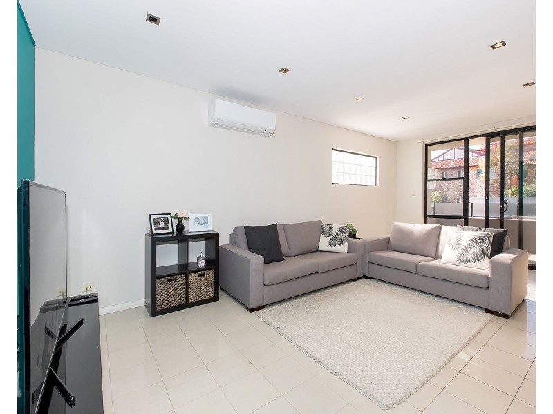 2/42 Melvin Street, Beverly Hills NSW 2209