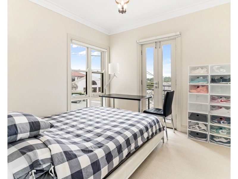 15 Ilma Avenue, Kangaroo Point NSW 2224