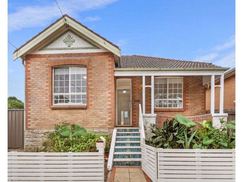 32 Milsop Street, Bexley NSW 2207