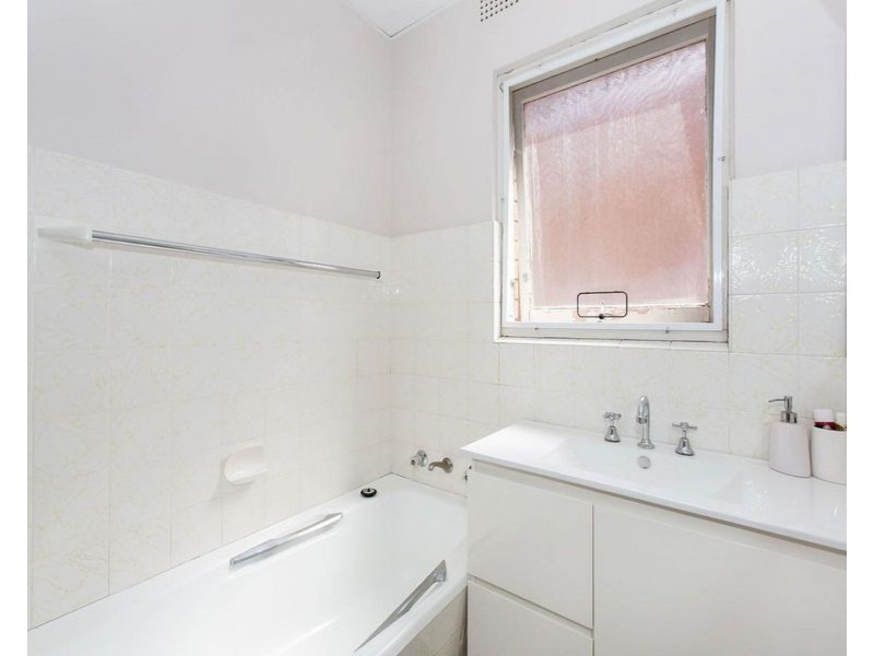 8/30 Crawford Road, Brighton-le-sands NSW 2216
