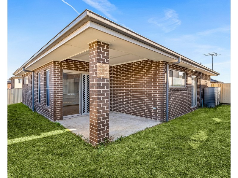 48 Vinny Road, Edmondson Park NSW 2174