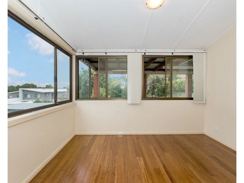 29 Bimbadeen Avenue, Miranda NSW 2228