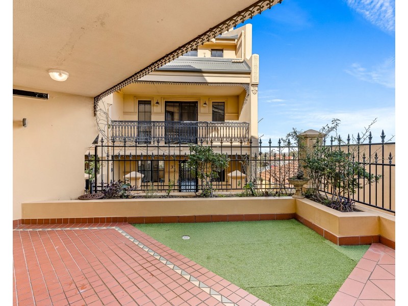 2/4-10 View Street, Arncliffe NSW 2205