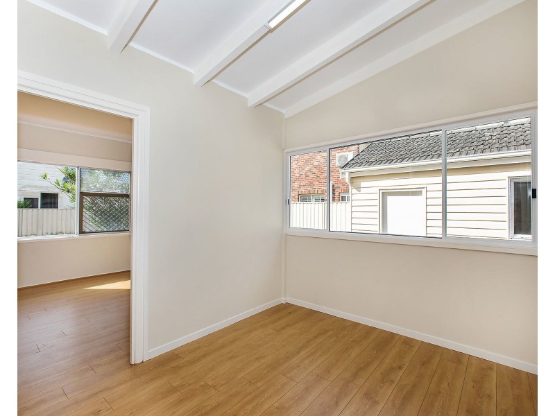 216 Chuter Avenue, Sans Souci NSW 2219