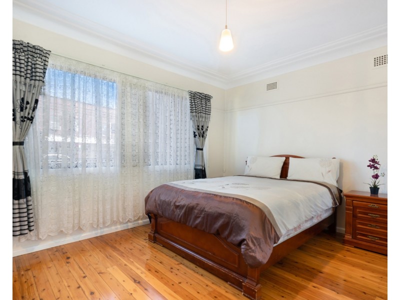 66 Rocky Point Road, Kogarah NSW 2217