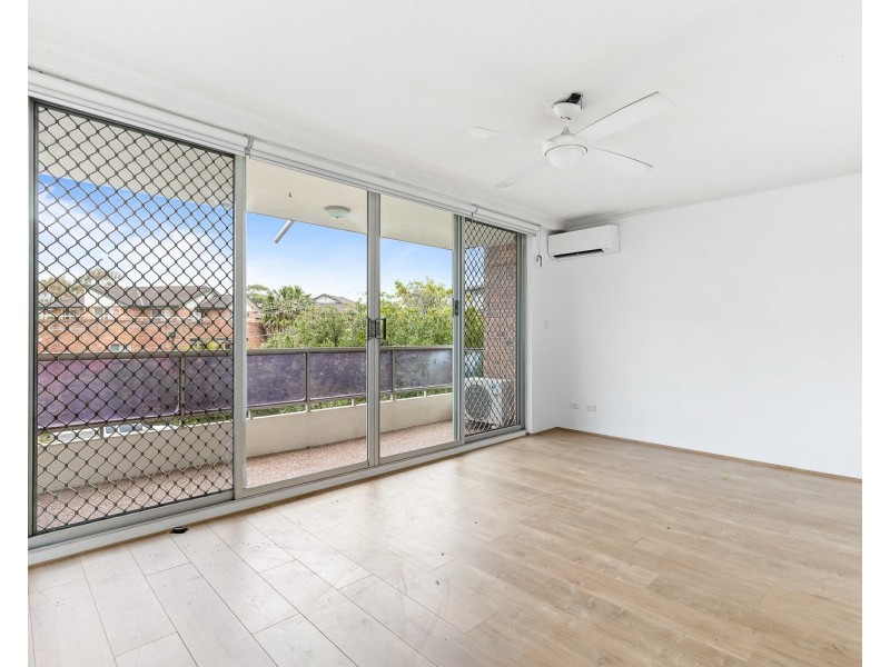33/1-9 Warburton Street, Gymea NSW 2227