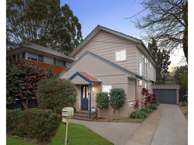 18 Hillcrest Avenue, Bardwell Valley NSW 2207