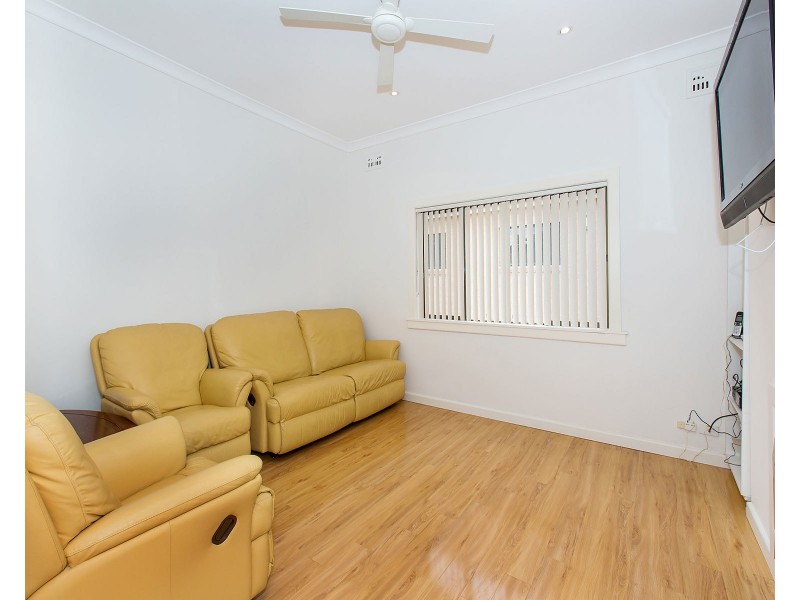 4 Thomas Street, Hurstville NSW 2220