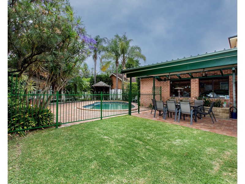 4 Thomas Street, Hurstville NSW 2220