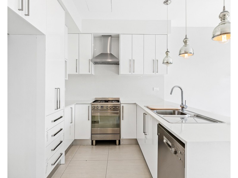 31 Kangaroo Point Road, Kangaroo Point NSW 2224