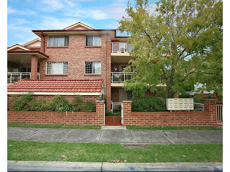 1/15 Wright Street, Hurstville NSW 2220