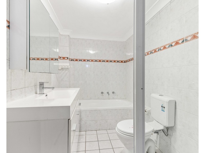 1/15 Wright Street, Hurstville NSW 2220